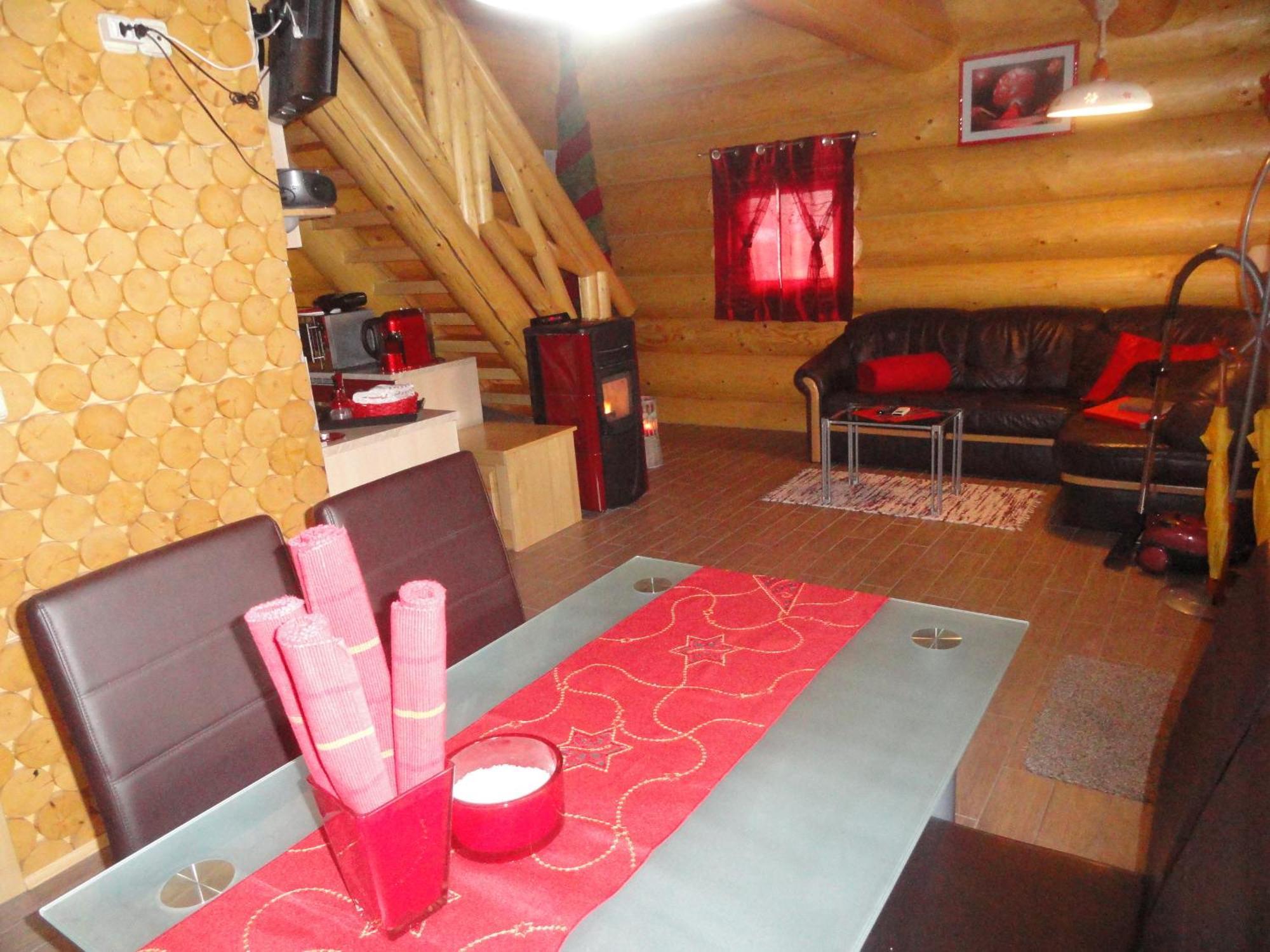 Korosec Apartments And Wellness Centre Mozirje Bilik gambar